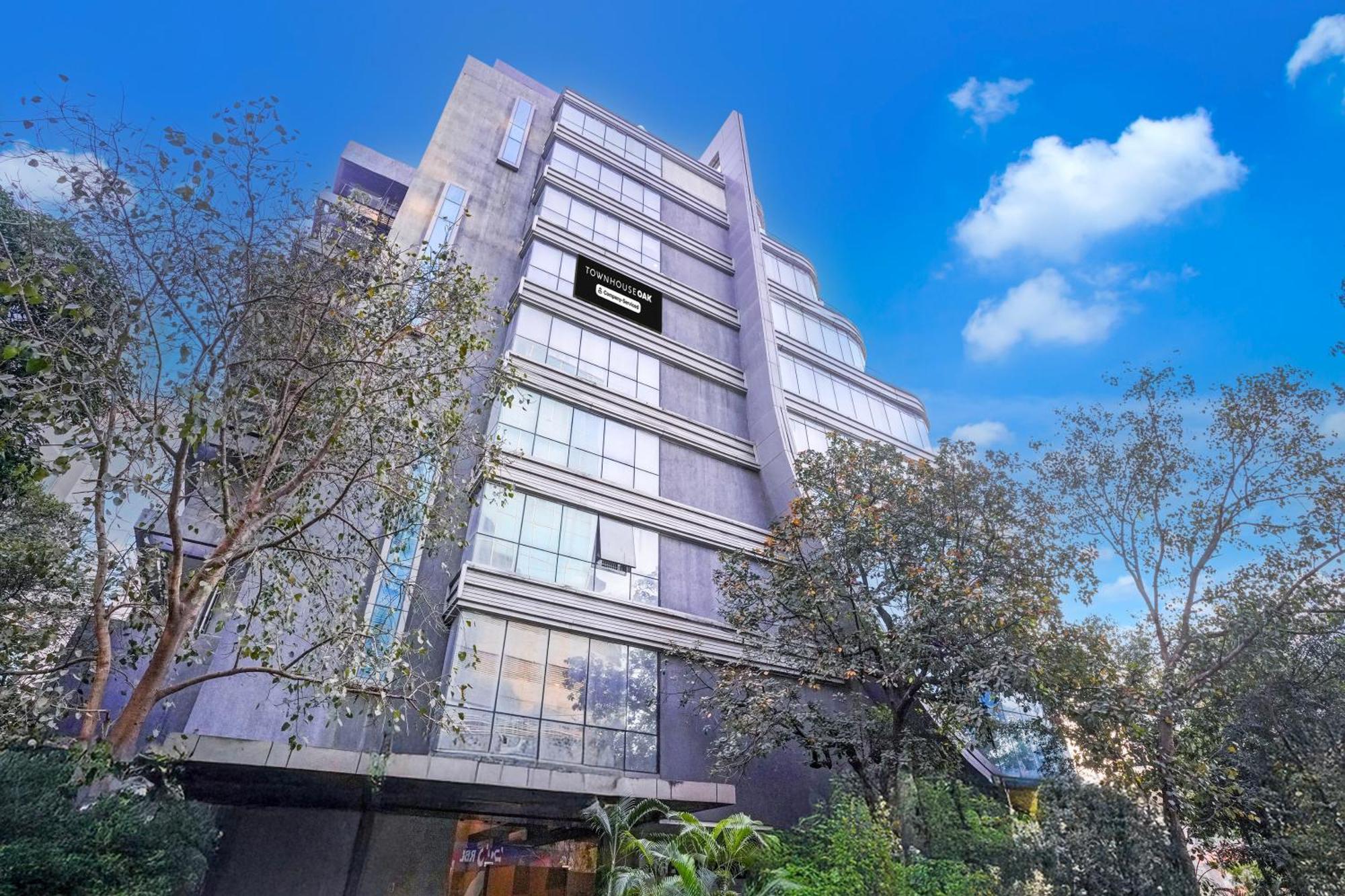 Super Townhouse Oak Times Square Le Western Mumbai Bagian luar foto